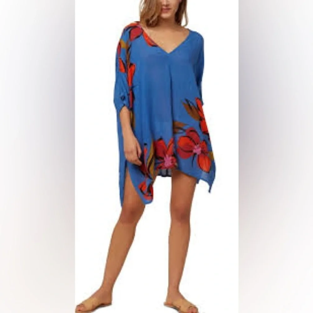 NWT O'Neill Blue‎ Coverup with Red Floral Design, MSRP $54